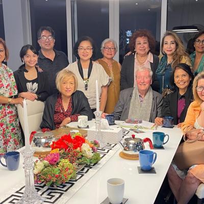 Dinner-talk on women's issues